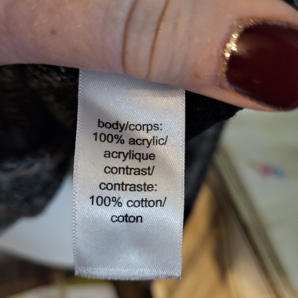 Maurices heathered gray soft knit sweater with crotched lace hem, like new cond. - Picture 8 of 11